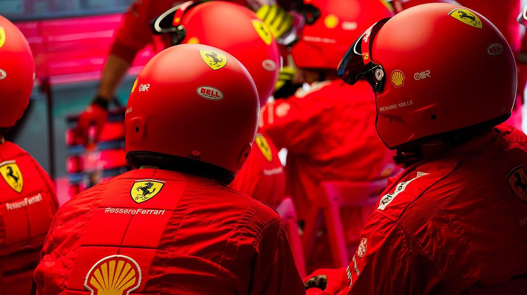 Video how strong bonds are formed between Ferrari team members